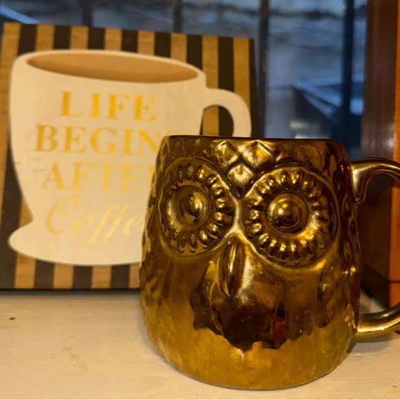 Gold owl mug - Picture 2 of 4